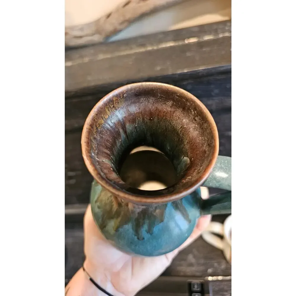 1989 Douglas Ferguson (Pigeon Forge) Pottery Pitcher Style Vase